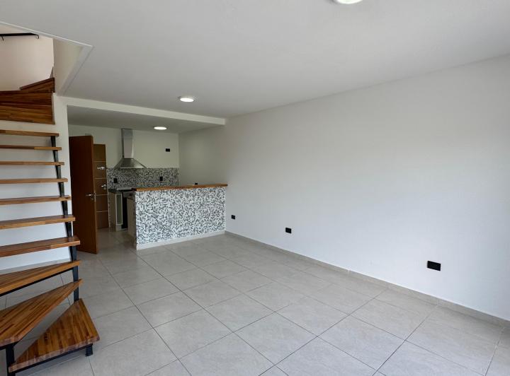 Departamento · 80m² · 2 Ambientes · 1 Cochera