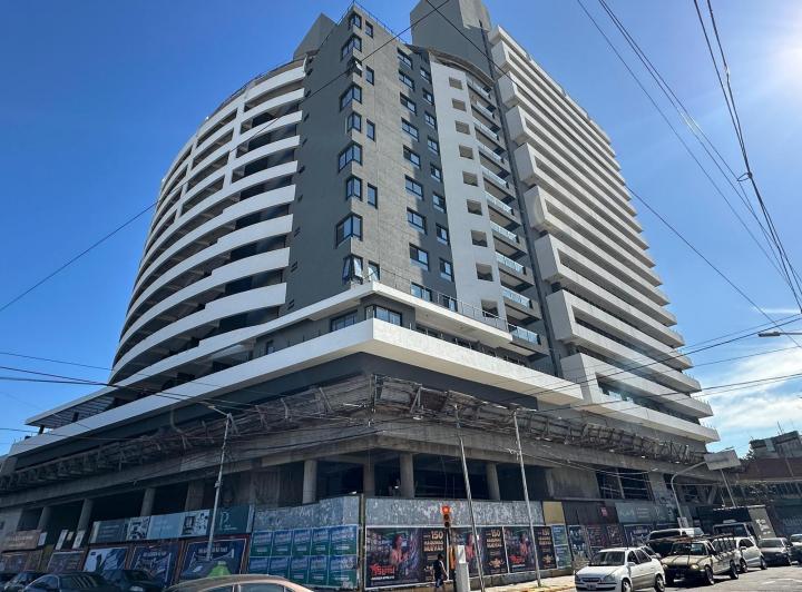 Departamento · 82m² · 4 Ambientes · 1 Cochera