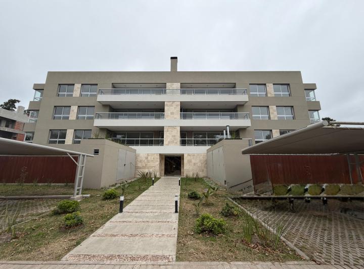 Departamento · 115m² · 4 Ambientes · 2 Cocheras