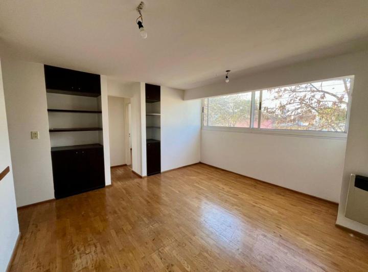 Departamento · 52m² · 3 Ambientes · 2 Cocheras