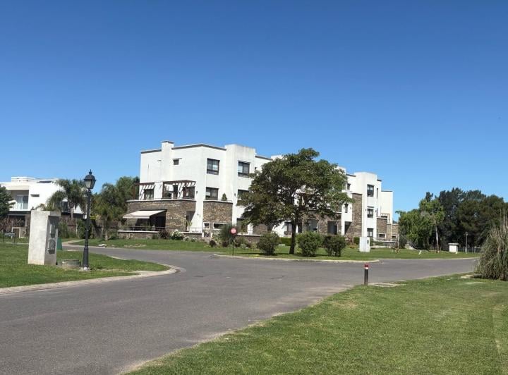 Departamento · 42m² · 2 Ambientes · 1 Cochera