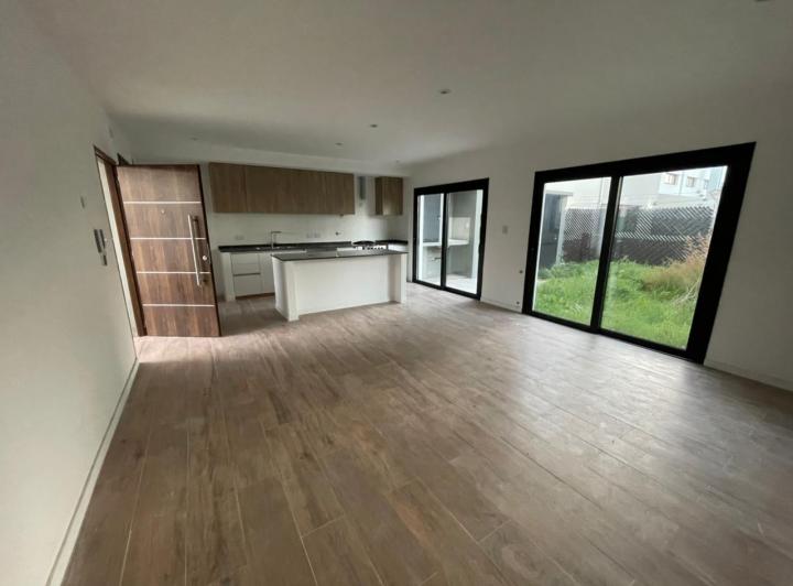 Departamento · 110m² · 4 Ambientes · 2 Cocheras