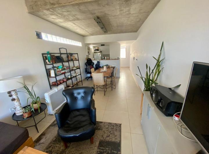 Departamento · 50m² · 2 Ambientes · 1 Cochera