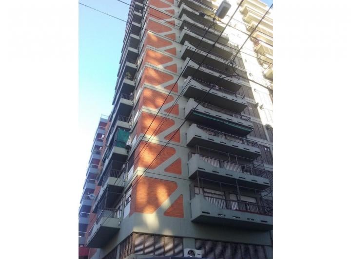 Departamento · 75m² · 4 Ambientes · 1 Cochera