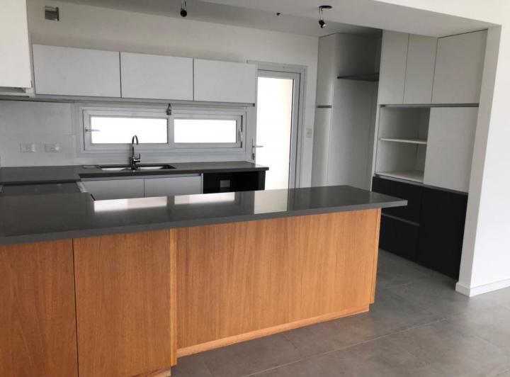 Departamento · 150m² · 4 Ambientes · 1 Cochera