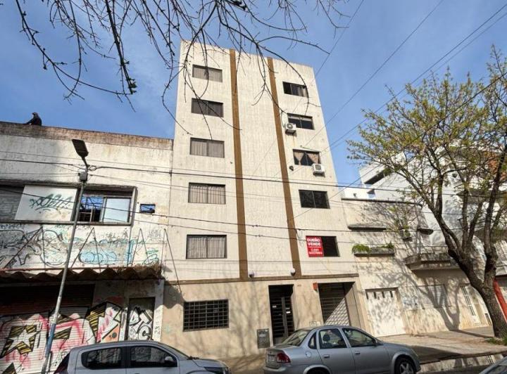 Departamento · 40m² · 2 Ambientes · 1 Cochera