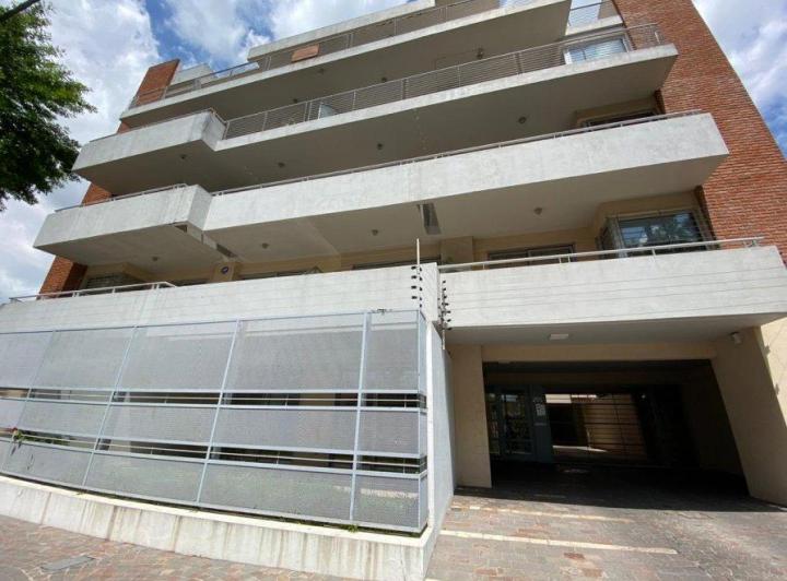 Departamento · 1m² · 2 Ambientes · 1 Cochera