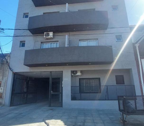 Departamento · 60m² · 2 Ambientes · 1 Cochera