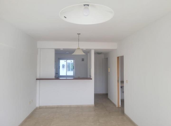 Departamento · 42m² · 2 Ambientes · 1 Cochera