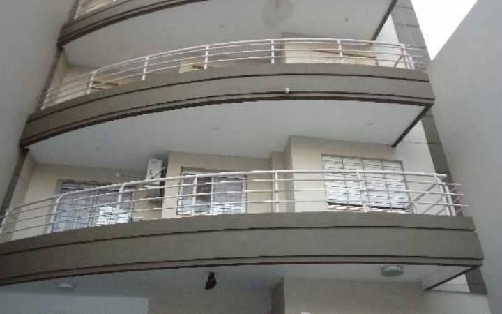 Departamento · 80m² · 3 Ambientes · 1 Cochera