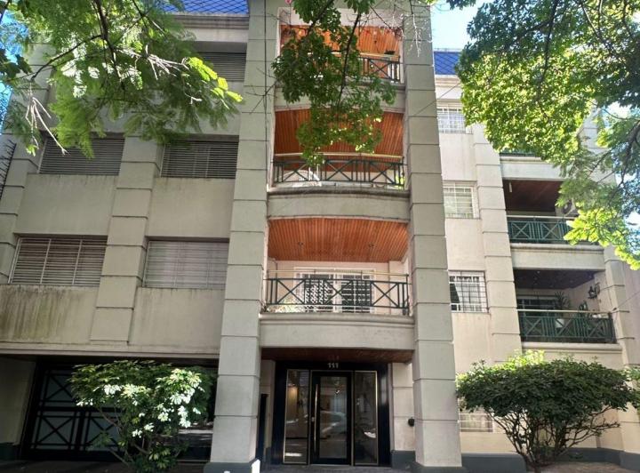 Departamento · 85m² · 4 Ambientes · 2 Cocheras