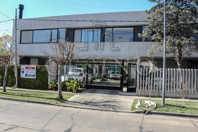 Departamento · 79m² · 2 Ambientes · 1 Cochera