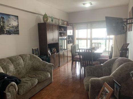 Departamento · 98m² · 4 Ambientes · 1 Cochera