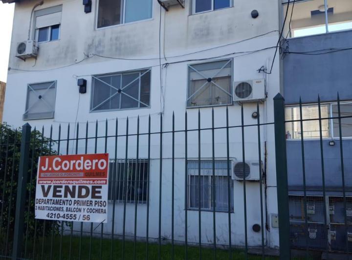 Departamento · 80m² · 5 Ambientes · 1 Cochera
