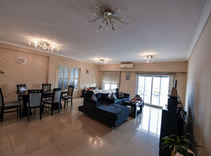 Departamento · 215m² · 4 Ambientes