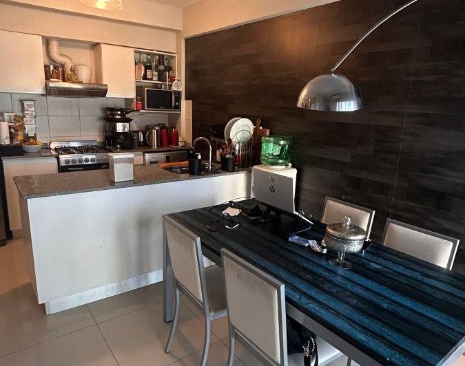 Departamento · 80m² · 4 Ambientes