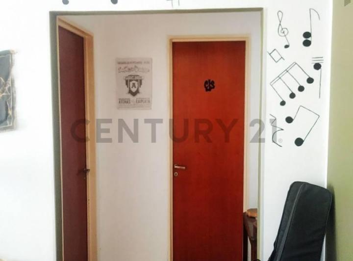 Departamento · 48m² · 3 Ambientes · 1 Cochera