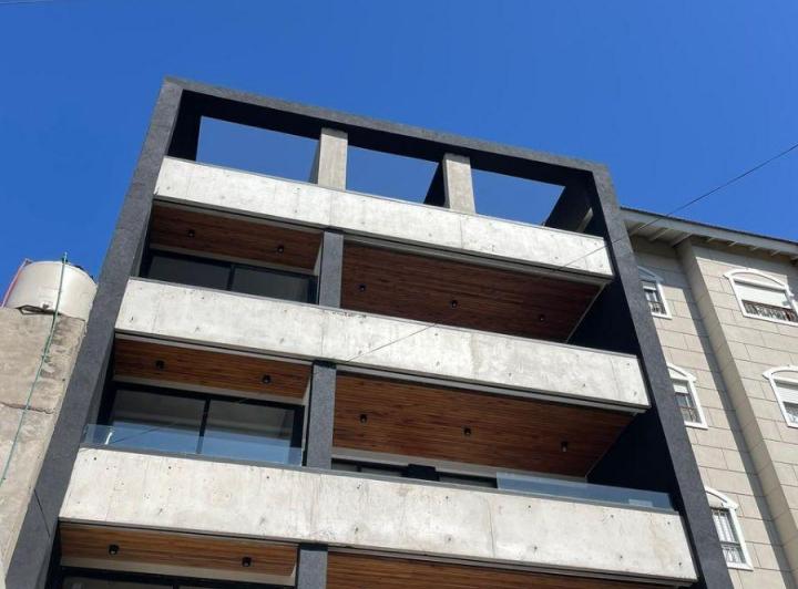 Departamento · 90m² · 4 Ambientes · 1 Cochera