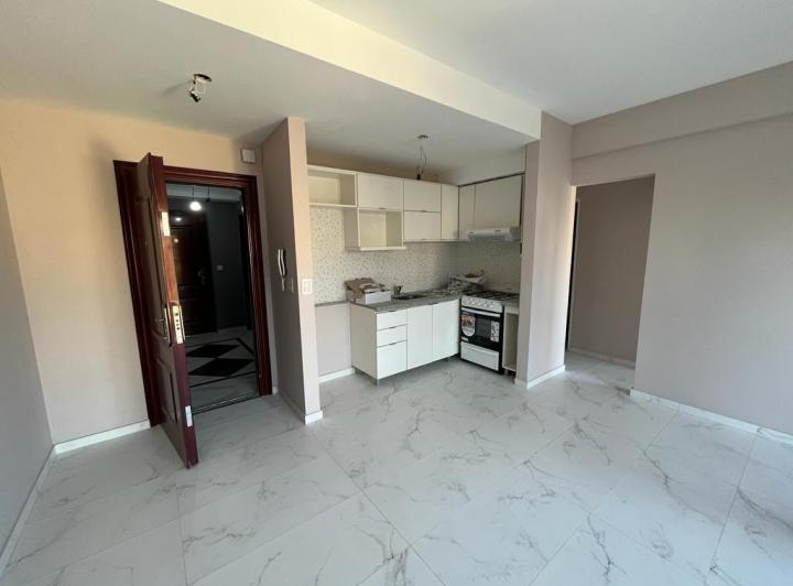 Departamento · 45m² · 2 Ambientes · 1 Cochera