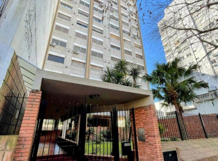 Departamento · 70m² · 4 Ambientes · 1 Cochera