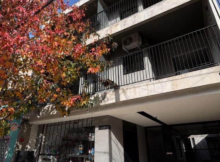 Departamento · 49m² · 2 Ambientes · 1 Cochera