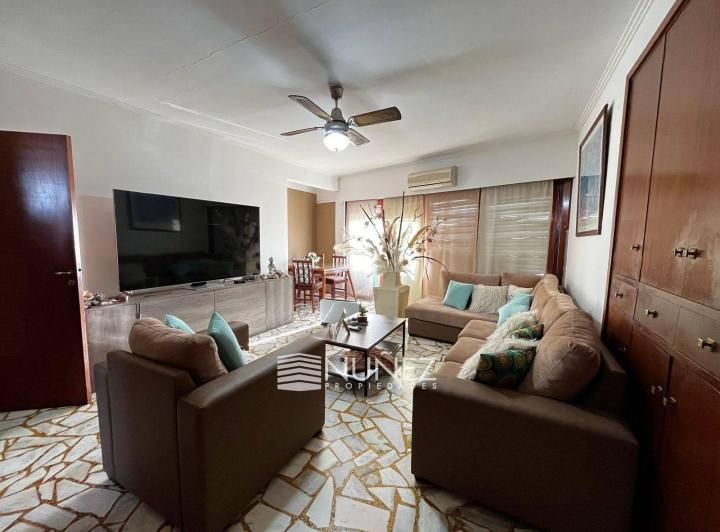 Departamento · 200m² · 4 Ambientes · 1 Cochera