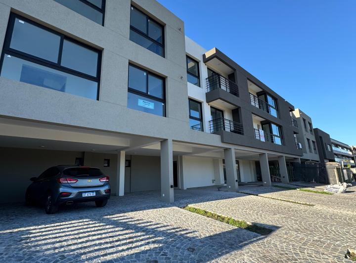 Departamento · 75m² · 3 Ambientes · 1 Cochera