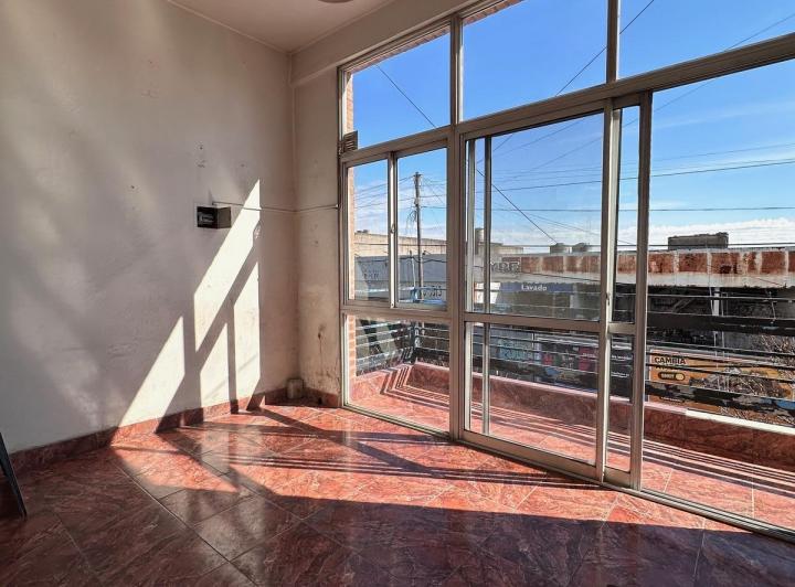 Departamento · 180m² · 5 Ambientes