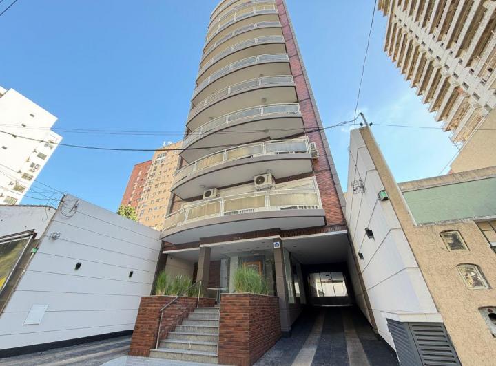 Departamento · 80m² · 3 Ambientes · 1 Cochera