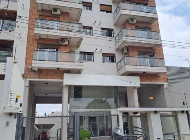 Departamento · 70m² · 3 Ambientes · 1 Cochera
