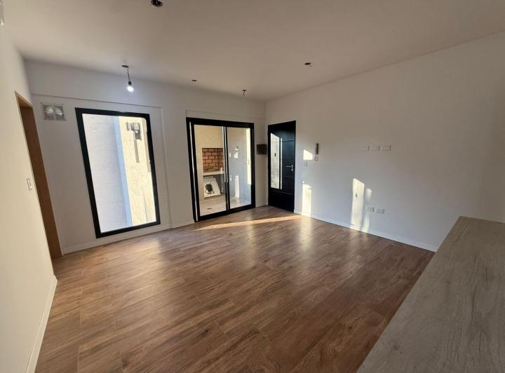 Departamento · 47m² · 2 Ambientes · 1 Cochera