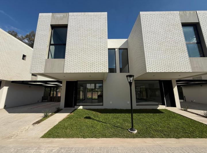 Departamento · 135m² · 4 Ambientes · 2 Cocheras
