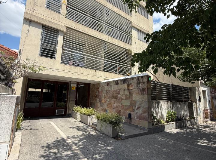 Departamento · 65m² · 3 Ambientes · 2 Cocheras