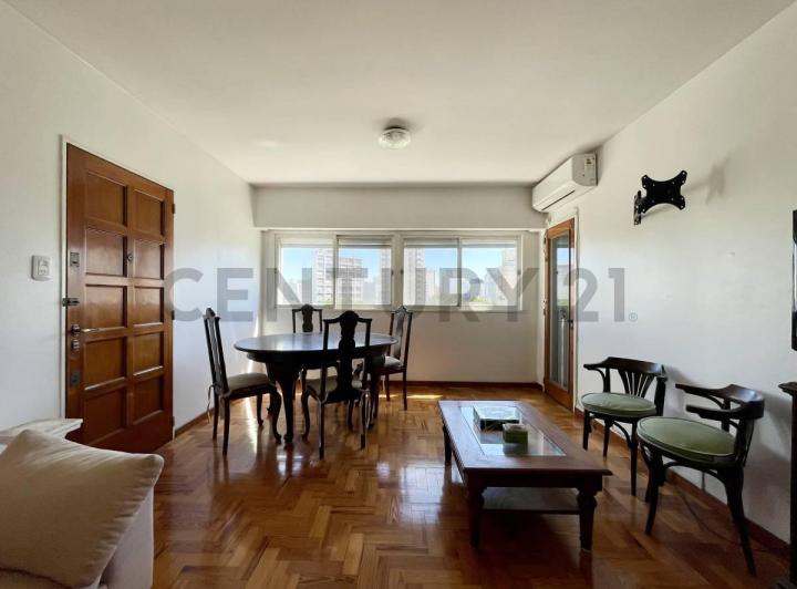 Departamento · 100m² · 6 Ambientes · 1 Cochera