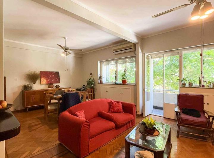 Departamento · 126m² · 8 Ambientes · 1 Cochera