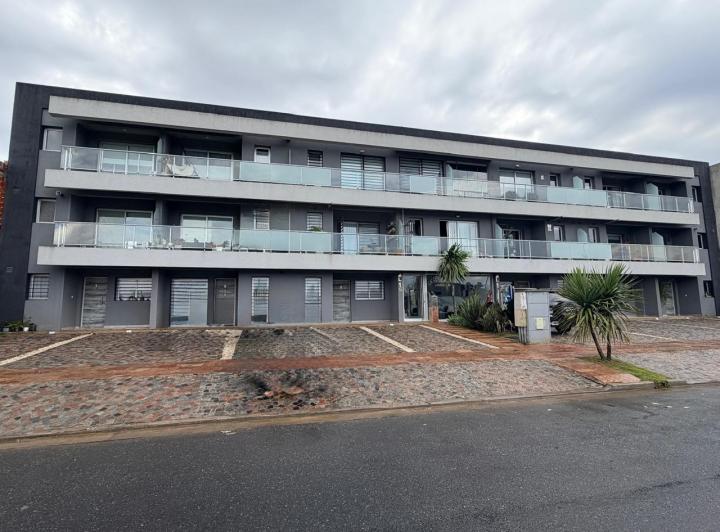 Departamento · 92m² · 3 Ambientes · 1 Cochera