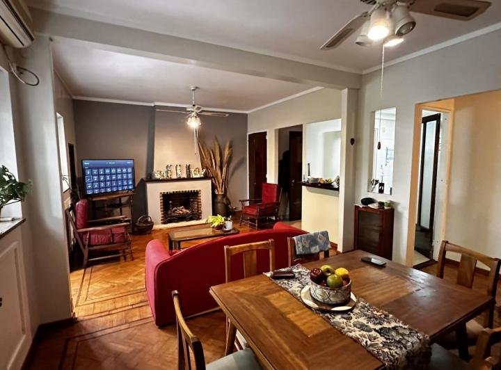 Departamento · 126m² · 8 Ambientes · 1 Cochera