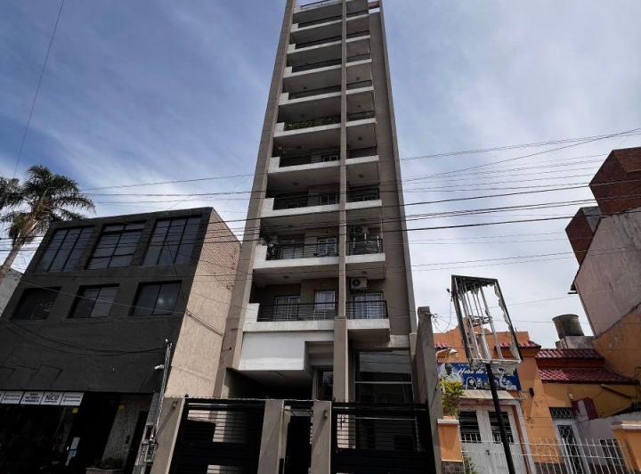 Departamento · 40m² · 2 Ambientes · 1 Cochera