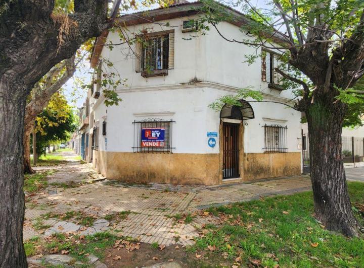Departamento · 90m² · 4 Ambientes · 1 Cochera