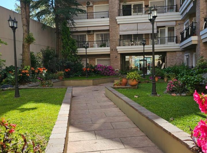 Departamento · 90m² · 3 Ambientes · 1 Cochera