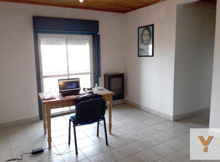 Departamento · 61m² · 4 Ambientes · 1 Cochera