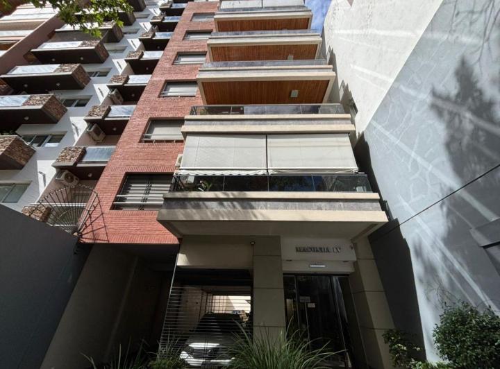 Departamento · 85m² · 4 Ambientes · 1 Cochera