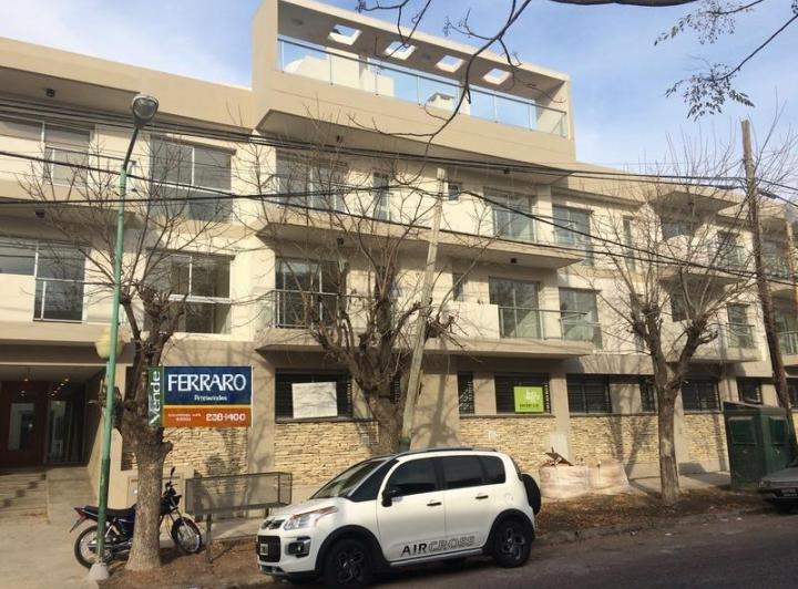 Departamento · 45m² · 2 Ambientes · 1 Cochera