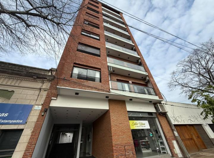 Departamento · 72m² · 2 Ambientes · 1 Cochera