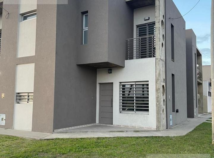 Departamento · 90m² · 3 Ambientes · 1 Cochera