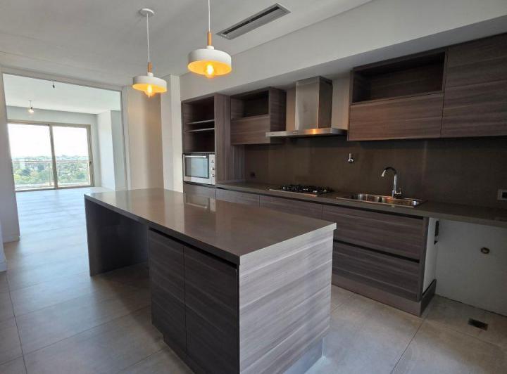 Departamento · 150m² · 4 Ambientes · 2 Cocheras