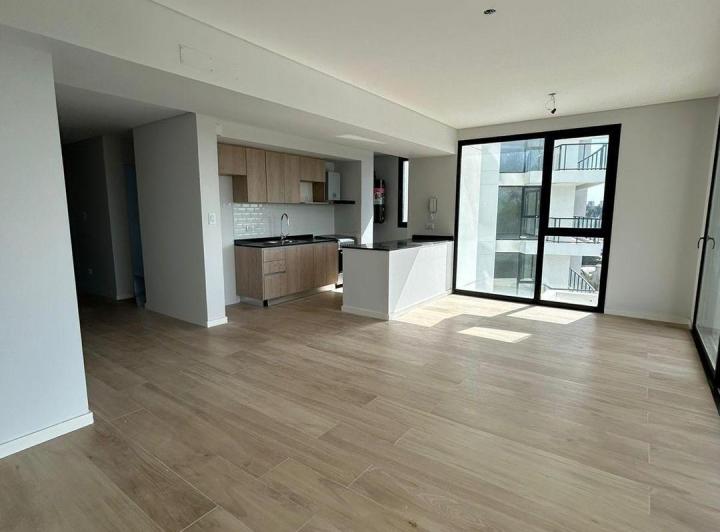 Departamento · 90m² · 3 Ambientes · 1 Cochera