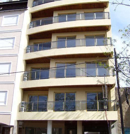 Departamento · 68m² · 2 Ambientes · 1 Cochera