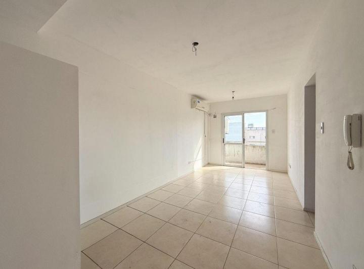Departamento · 49m² · 2 Ambientes · 1 Cochera