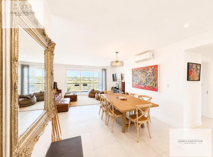 Departamento · 132m² · 3 Ambientes · 1 Cochera